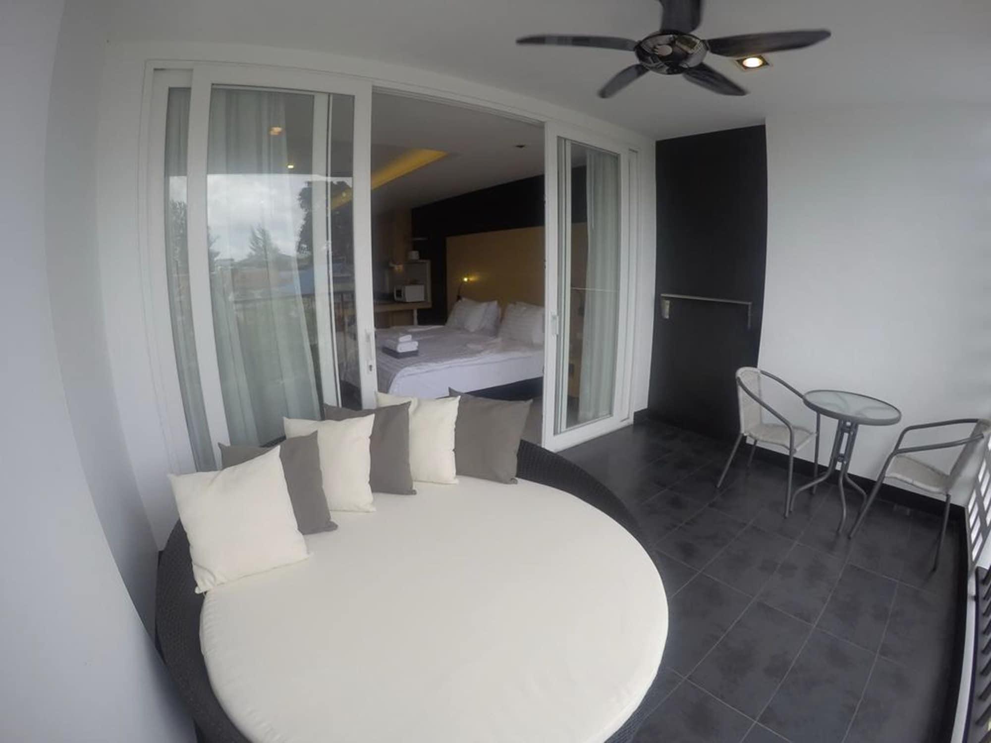 Vivace Hotel Камала Экстерьер фото