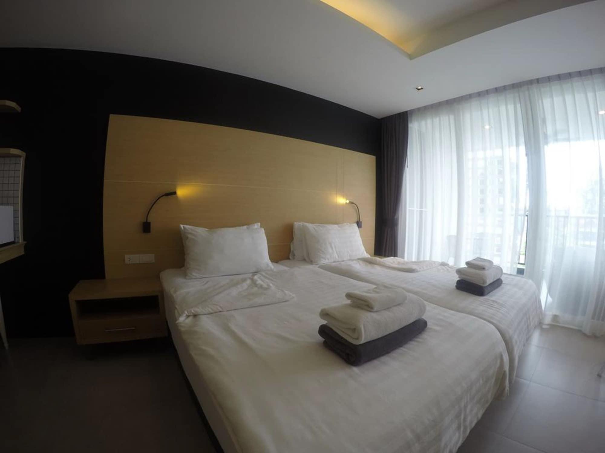 Vivace Hotel Камала Экстерьер фото